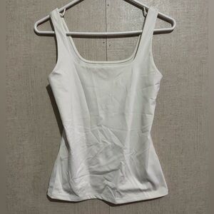 Nine West women’s sculpting tank top